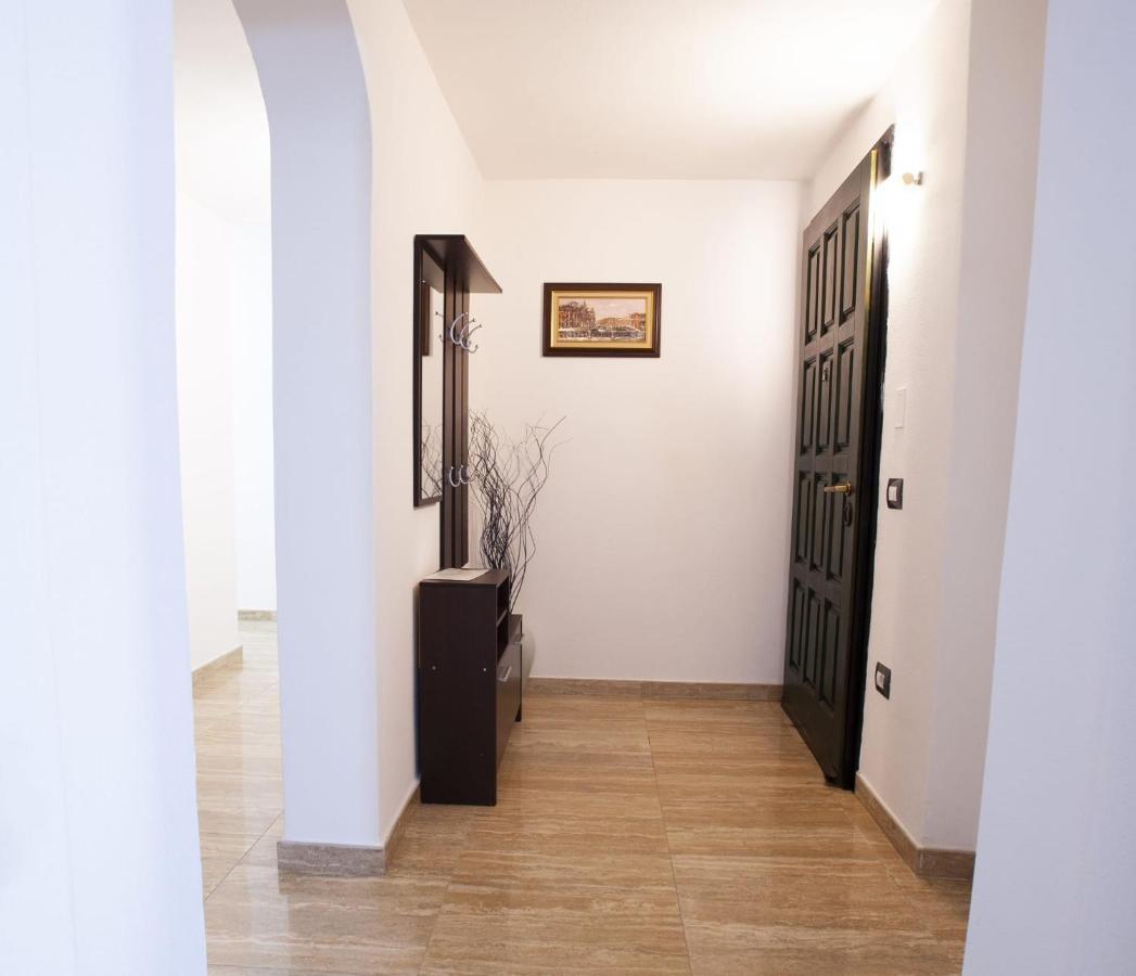 Appartamento Sul Mare Su Forti ภายนอก รูปภาพ